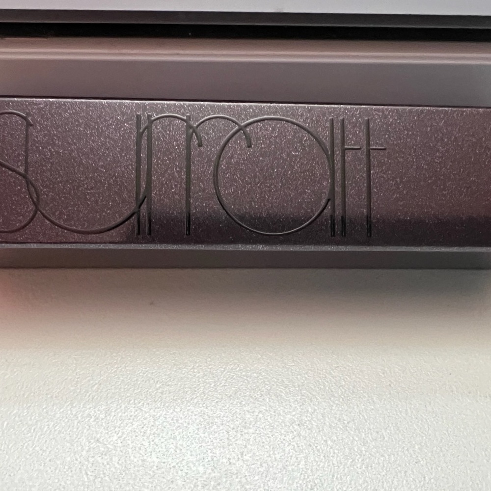 Surratt Makeup Foundation - colors 15 and 16